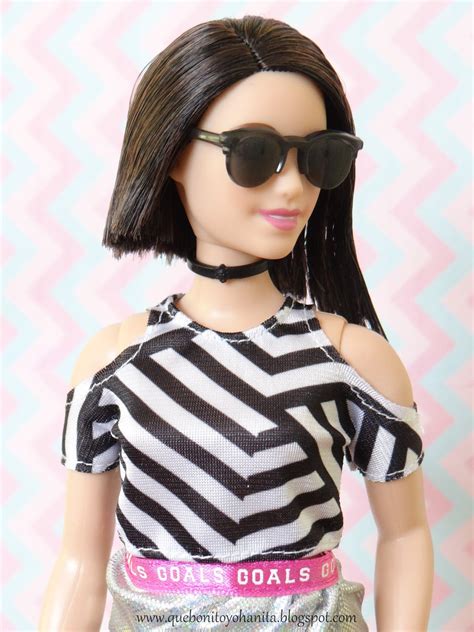 Que Bonito Yohanita Barbie Fashionistas Curvy Doll Hot Mesh Doll Fashions