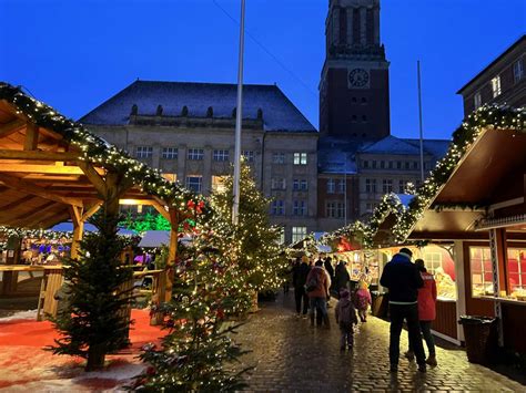 Kieler Weihnachtsdorf 2023 Weihnachtsmarkt Kiel Rathausplatz We Love Kiel