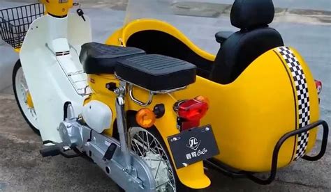 Bebek Retro Honda Super Cub Kw Tampil Unik Pakai Sespan Dijual Rp