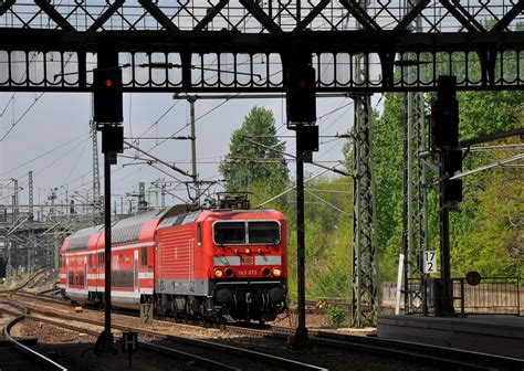 bahn dresden  foto bild zuege eisenbahn verkehr fahrzeuge