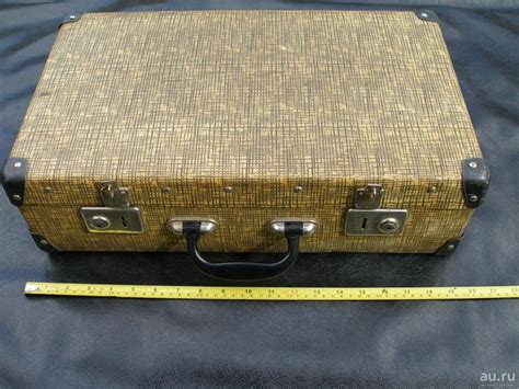 Как вскрыть замок на советском чемодане без ключа, не ломая сам замок ...