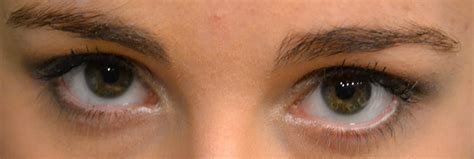 Marine Magpie Maquillage Du Jour Naked