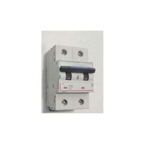 disjoncteur  p courbe  ka bornes visvis  modules  dx