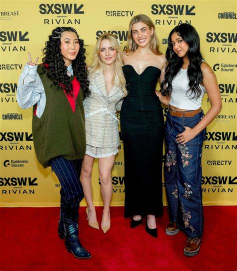 Mckenna Grace Sxsw Red Carpet Beauty Hot Celebs Home