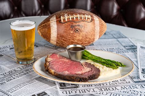 “Meat” Your Match at Tailgate Social with Prime Time Prime Rib Sundays