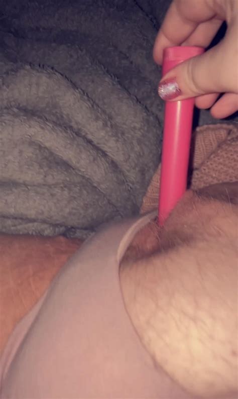 Who Loves A Pull My Panties To The Side And Fuck Me Kinda Girl Scrolller