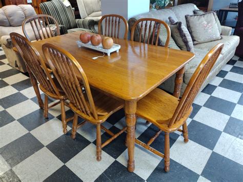 Real Wood Oak Farmhouse Table Set | Roth & Brader Furniture