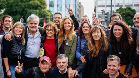 Se filtraron supuestas fotos hot de Eugenia la China Suárez Infobae