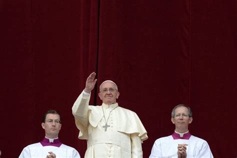 Pope Off Script Nods To Atheists In Holiday Call For World Peace