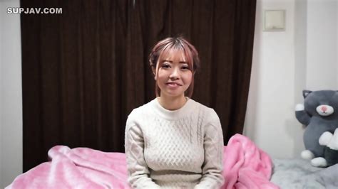 Sex With A Cram School Teacher Who Is A Japanese College Student Living Alone