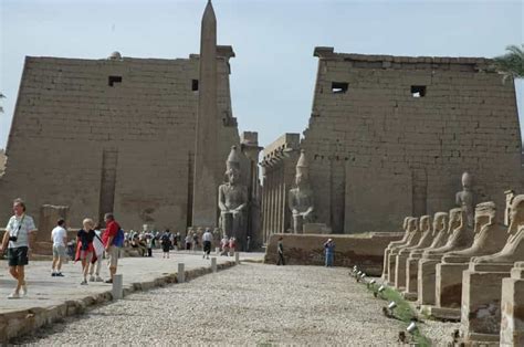 Templos De Karnak Y Luxor Visita Guiada En Velero Feluca Getyourguide