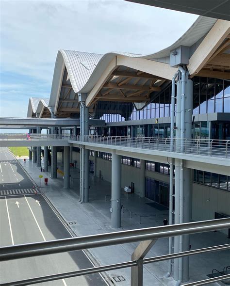 New terminal building at Clark International Airport | PLN Media