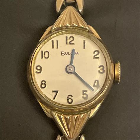 Vintage Bulova Ladies Wrist Watch 10k Rgp Bezel Stainless 44 Off
