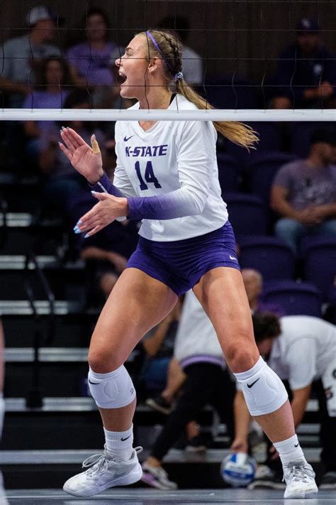 What Like It S Hard Manhattan Arts Center Takes On Legally Blonde The Musical Kansas