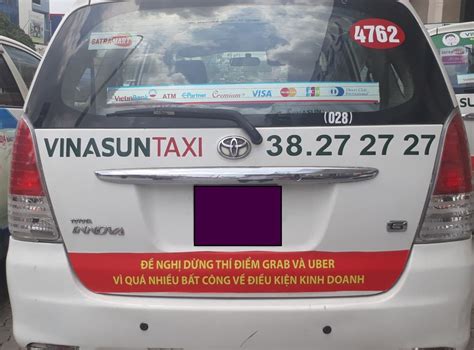 Những thông điệp gay gắt taxi Vinasun gửi tới đối thủ Uber Grab