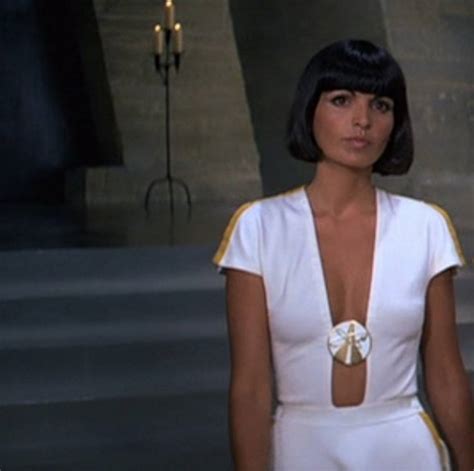 Naked Catherine Serre In Moonraker