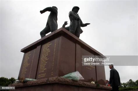 Piper Alpha Memorial Photos and Premium High Res Pictures - Getty Images