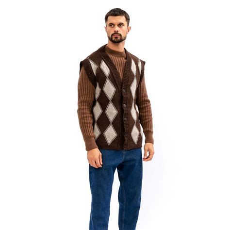 Безрукавка вязаная мужская, на пуговицах из верблюжьей шерсти "Ромб ...