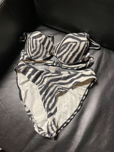 Bikini Zebra Muster Gr S Schwarz Weiss Kaufen Auf Ricardo