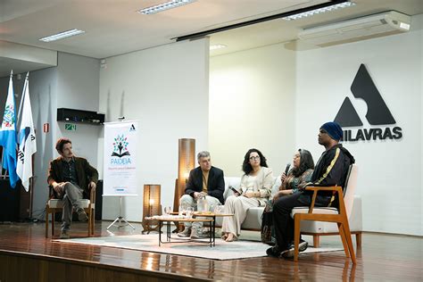 Direitos Humanos Em Foco Projeto Paideia Realiza Mesa Redonda