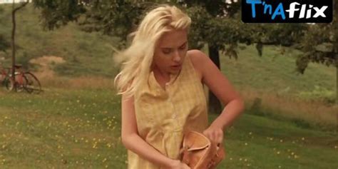 Penelope Cruz Lesbian Scene In Vicky Cristina Barcelona Tnaflix