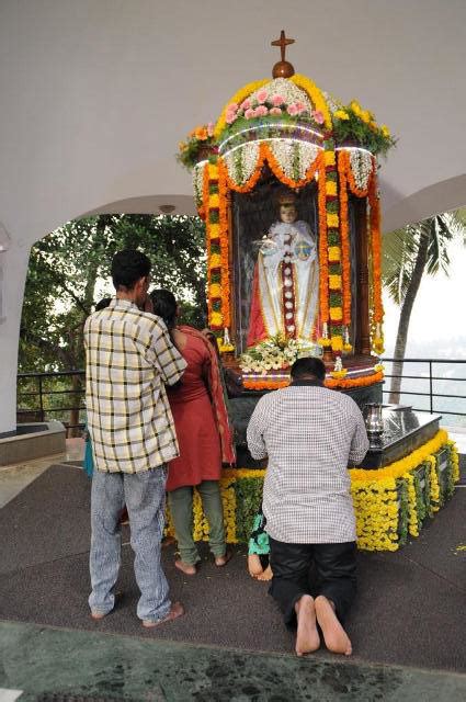 Welcome To Infant Jesus Shrine Bikarnakatte Mangalore