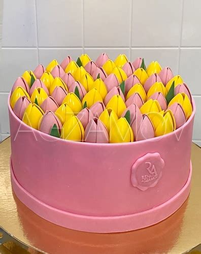 Торт "Тюльпаны" - фото кондитер Ренат Агзамов