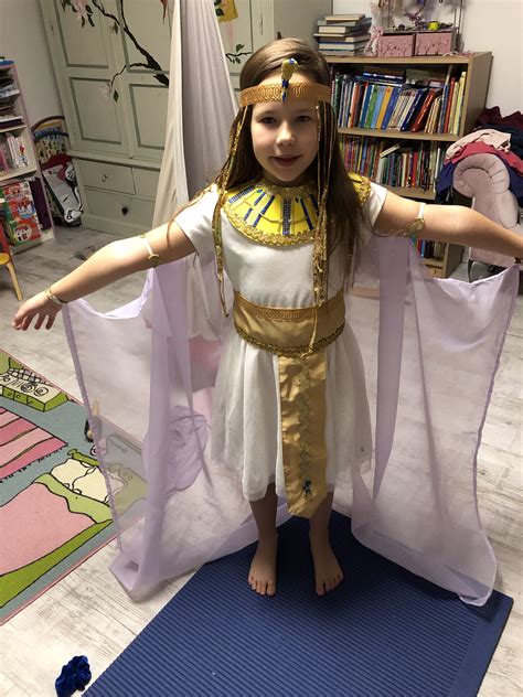 diy cleopatra costume 1