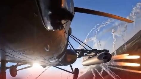 Helikopter T Ukrainas Sulmojn Me Raketa E Mitraloz Pozicionet E