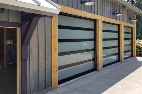 New Modern Hormann Aluminum Garage Door, Union, MI - PolDoor - Overhead