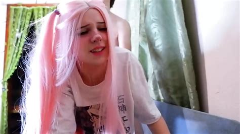 Mächtiger cumshot nach dem sex mit einer jungen freundin xHamster