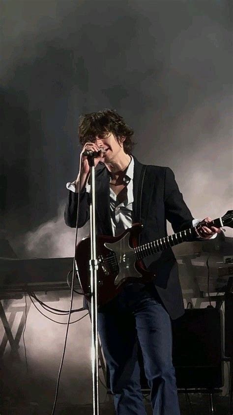 Arctic monkeys-Alex turner (2023) | Stili di moda maschile, Arte ...