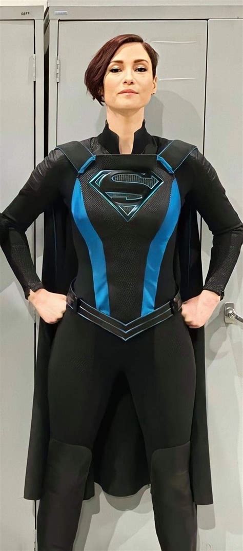 Chyler Leigh As Super Alex Chyler Leigh Supergirl Supergirl Alex