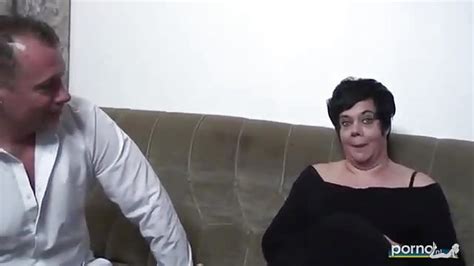 Geile Oma Opgepikt En Geneukt Porn