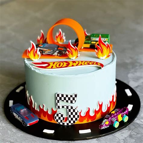 Hot Wheels Cake Birthday Cake With Hot Wheels