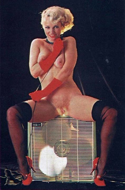 Suze Randall B Rebel Camera Girl Naked Self Shots Porn Pictures XXX Photos Sex Images