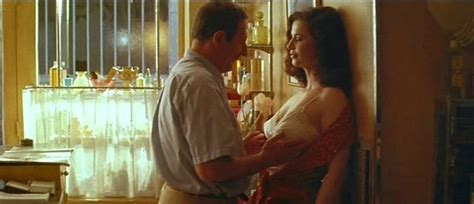 Nude Video Celebs Anna Galiena Sexy The Hairdresser S Husband 1990