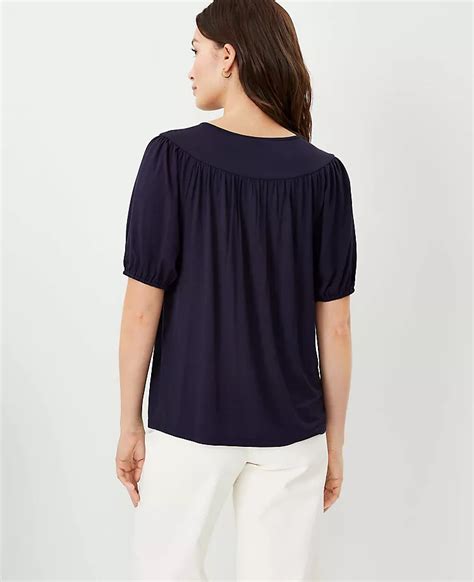 Petite Shirred Puff Sleeve Top