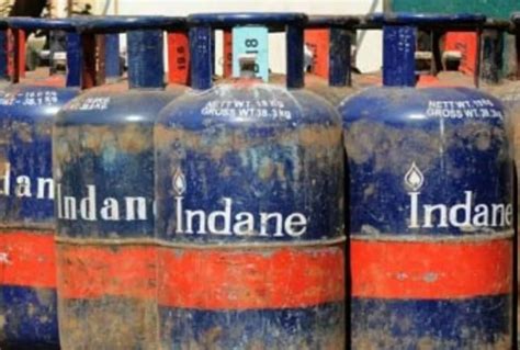 Lpg Price Cut 19kg Lpg Cylinder Rates Slashed By Rs 8350 Check New