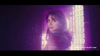 Ana De Armas Fully Nude As Hologram In Blade Runner 2049 XNXX