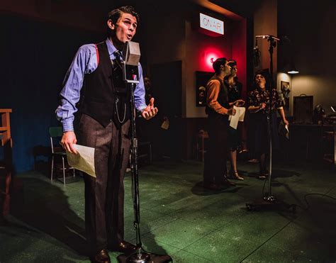 Theater Review: MIRACLE ON 34TH STREET: A LIVE MUSICAL RADIO PLAY