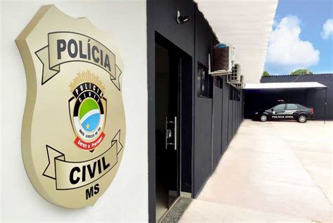 Pol Cia Prende Homem Que Se Passava Por Policial Para Marcar Encontros