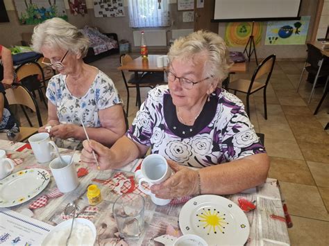 Malowanie Na Porcelanie Aktywni Gminny O Rodek Kultury W Chojnicach