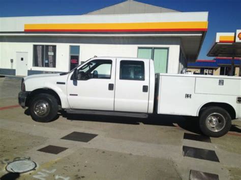 Purchase Used Ford 2006 F 350 4 Door Diesel Service Truck In Somerset