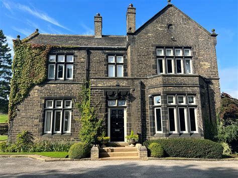 Is it cheaper to replace all windows at once? | Coral Windows