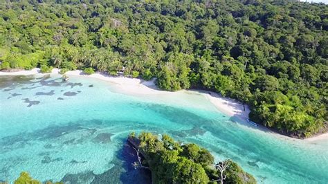 Isla Escudo De Veraguas Believe In Travel Panama