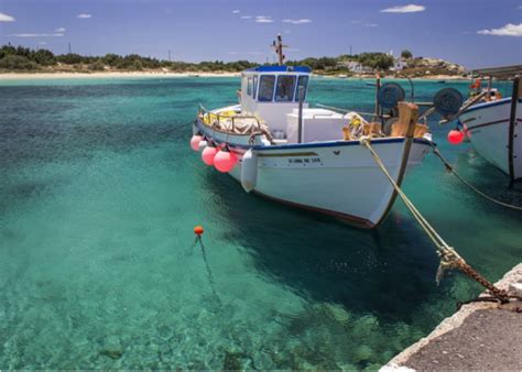 summer boating checklist safety tips   water