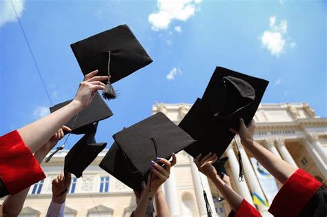 Студенти | Graduation pictures, Graduation, Graduation party