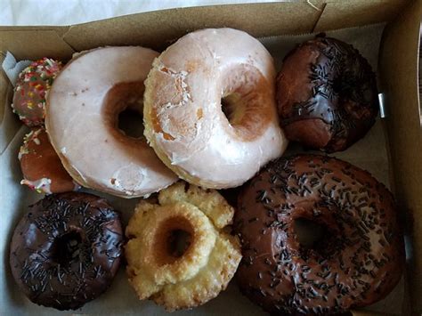 Doughnut Vault Chicago Near North Side Restaurant Reviews Phone