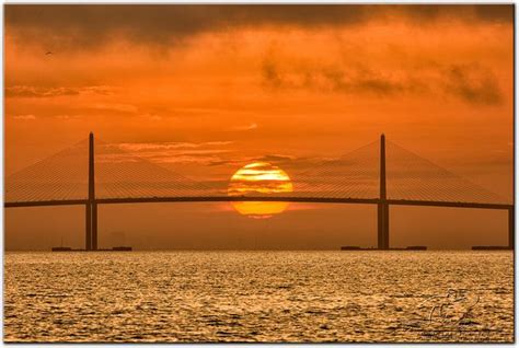 Sunshine Skyway Bridge | Sunshine skyway bridge, Skyway, Sunrise sunset